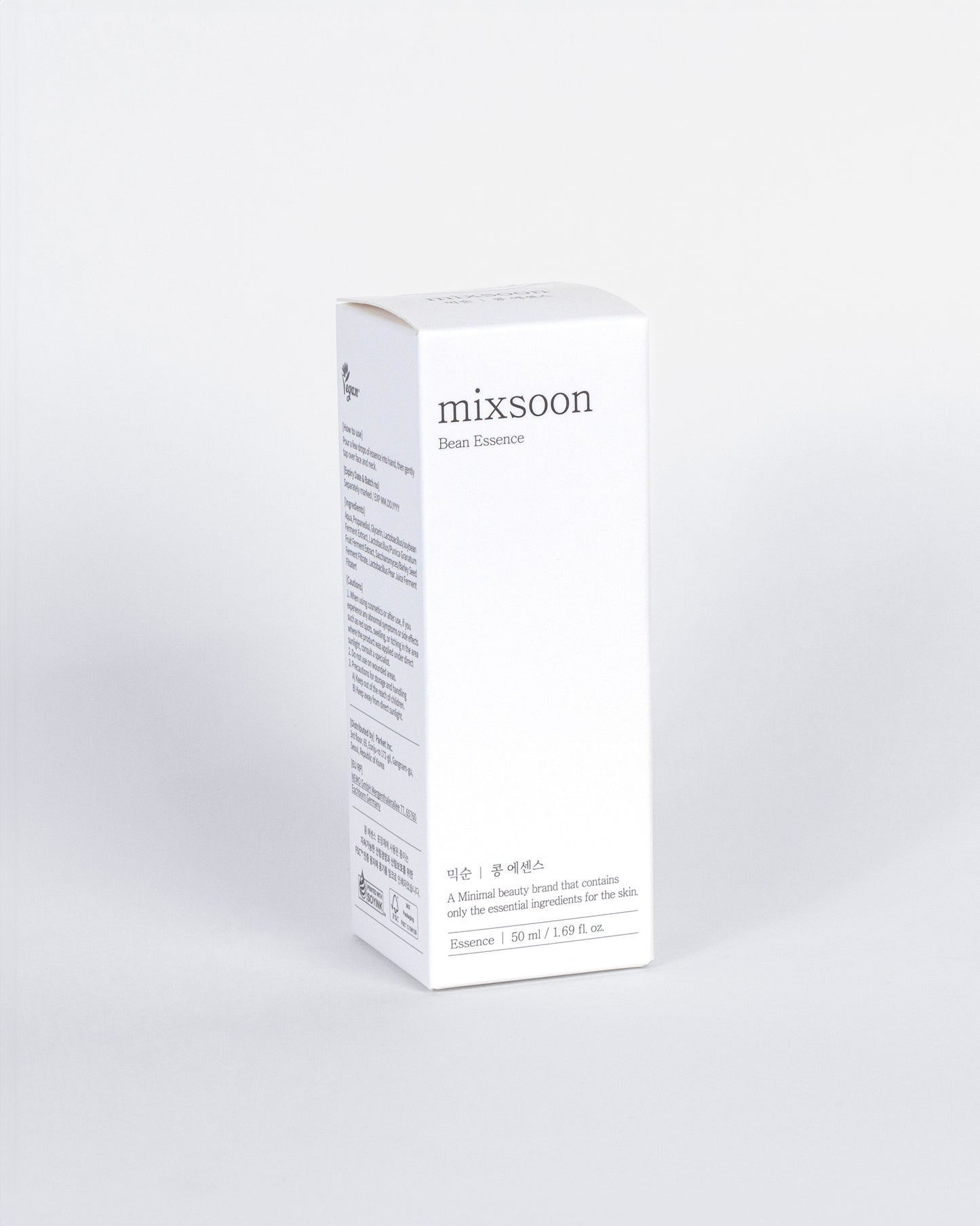 Empaque de Mixsoon Bean Essence – Botella minimalista con esencia fermentada diseñada para hidratar y fortalecer la barrera cutánea.