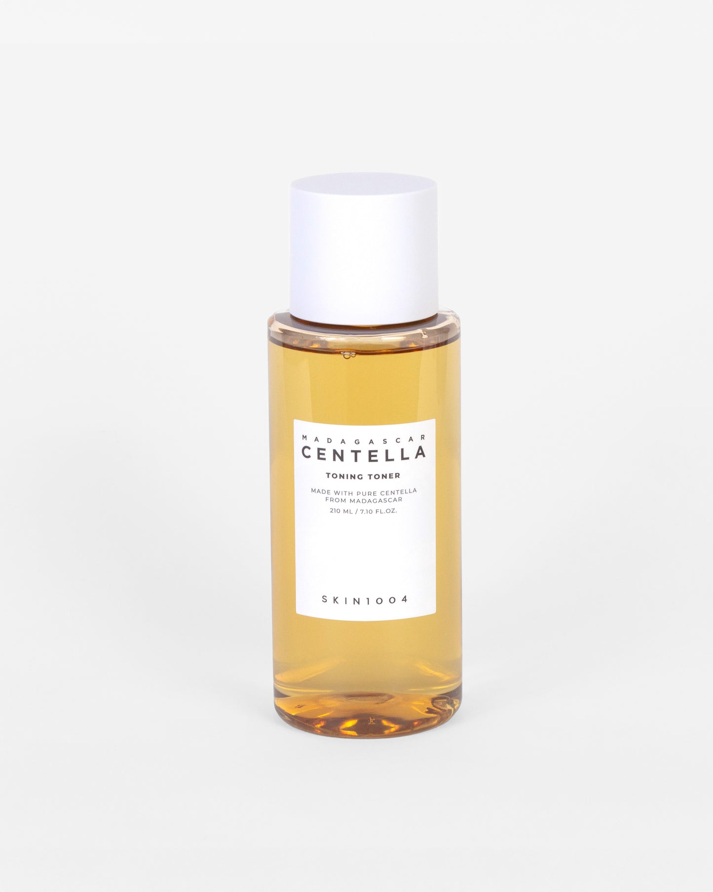 Skin1004 Madagascar Centella Toning Toner – Tónico suave con centella asiática para calmar, hidratar y mejorar la luminosidad de la piel.