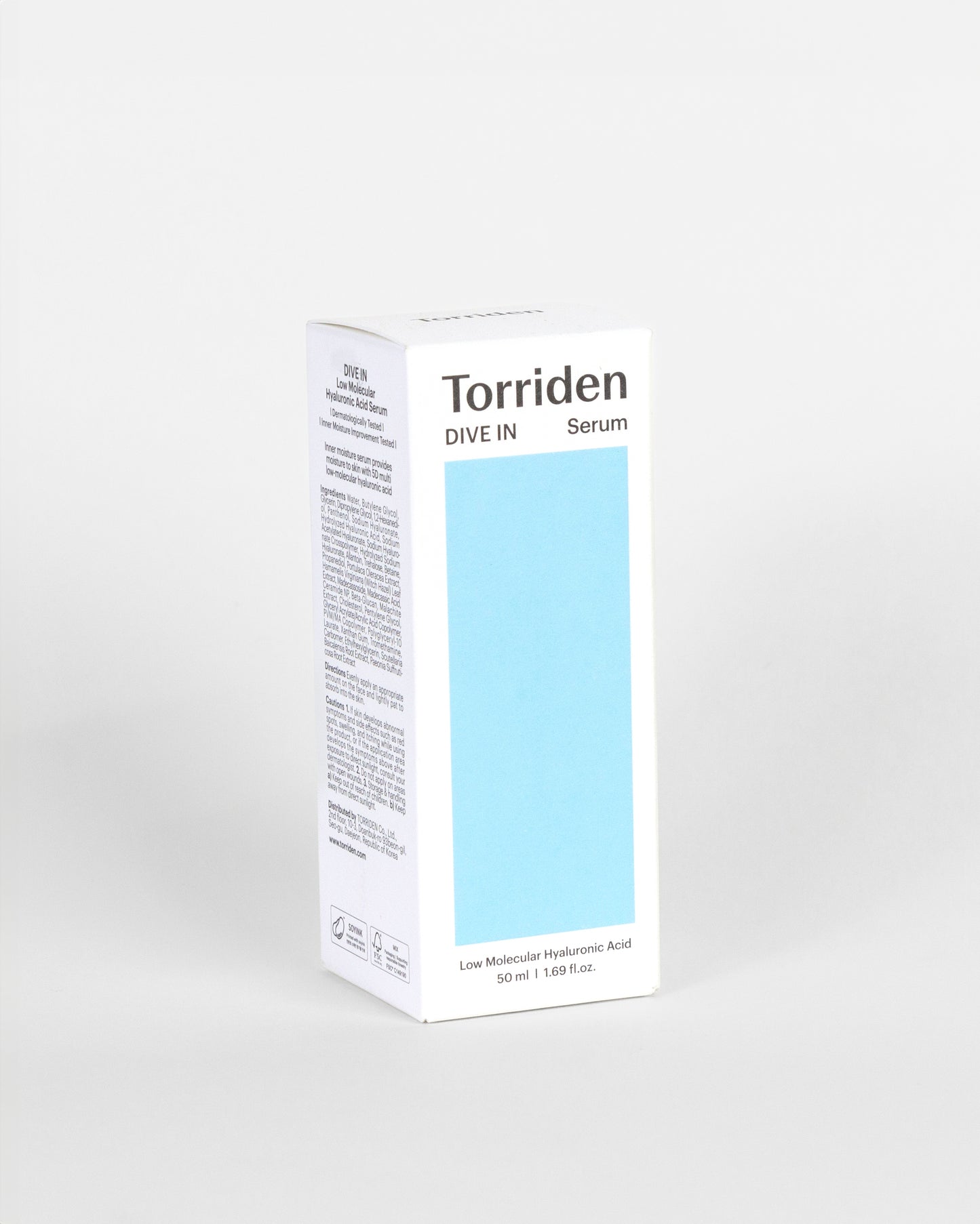 Empaque de Torriden Dive In Low Molecular Hyaluronic Acid Serum – Botella minimalista con sérum formulado para hidratar en profundidad y reforzar la barrera cutánea.