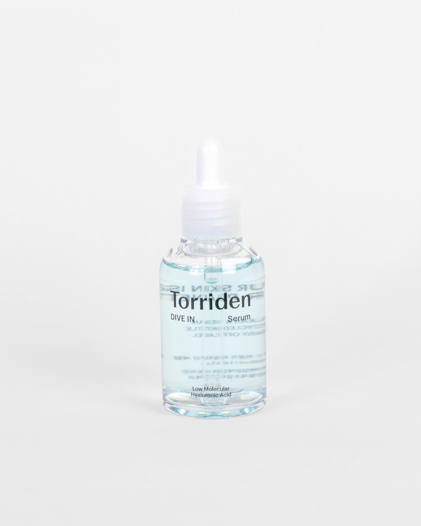 Torriden Dive In Low Molecular Hyaluronic Acid Serum – Sérum hidratante con ácido hialurónico de bajo peso molecular para una absorción profunda y una piel suave y luminosa.