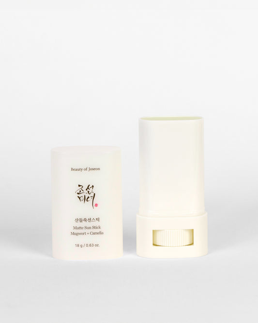 Matte Sun Stick: Mugwort + Camilia (Protector Solar)
